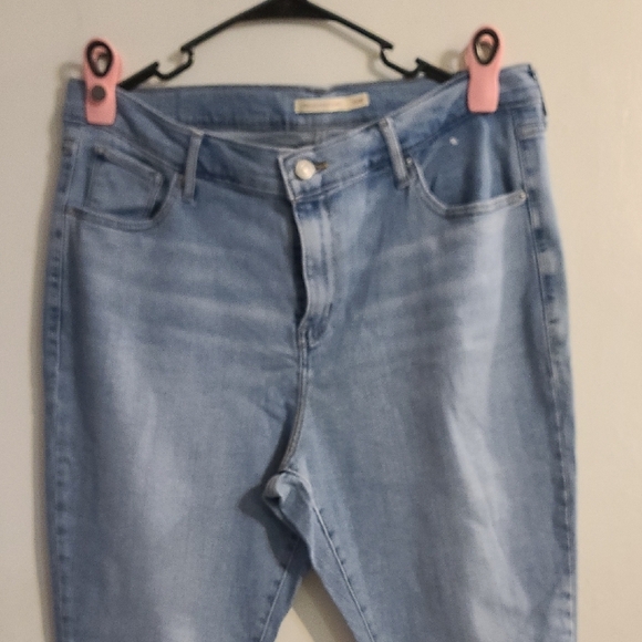 Levi's Blue Straight Leg Jeans Classic Style. Never Used. Plus Size 16W - Picture 4 of 6